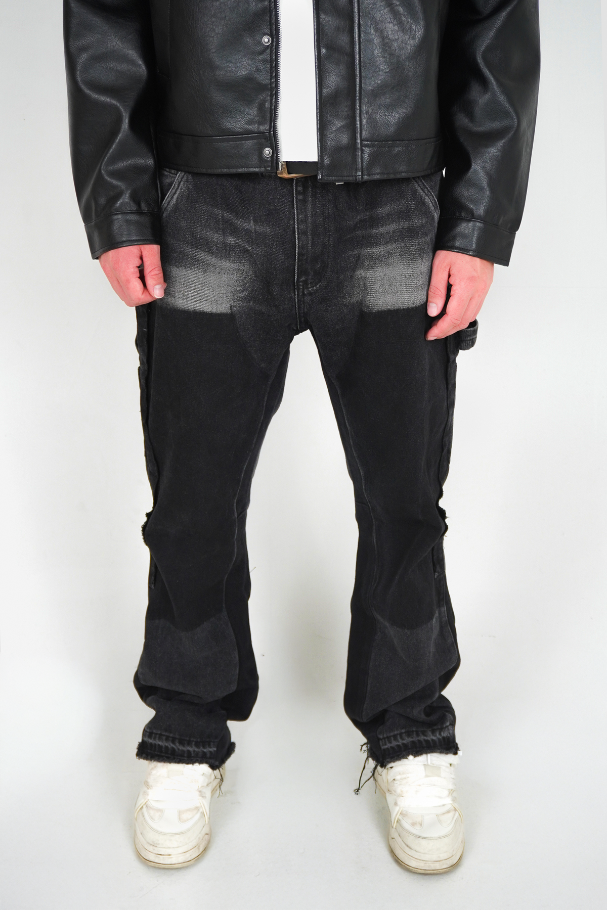 Billie Jeans Gallery Carpenter Flared Black