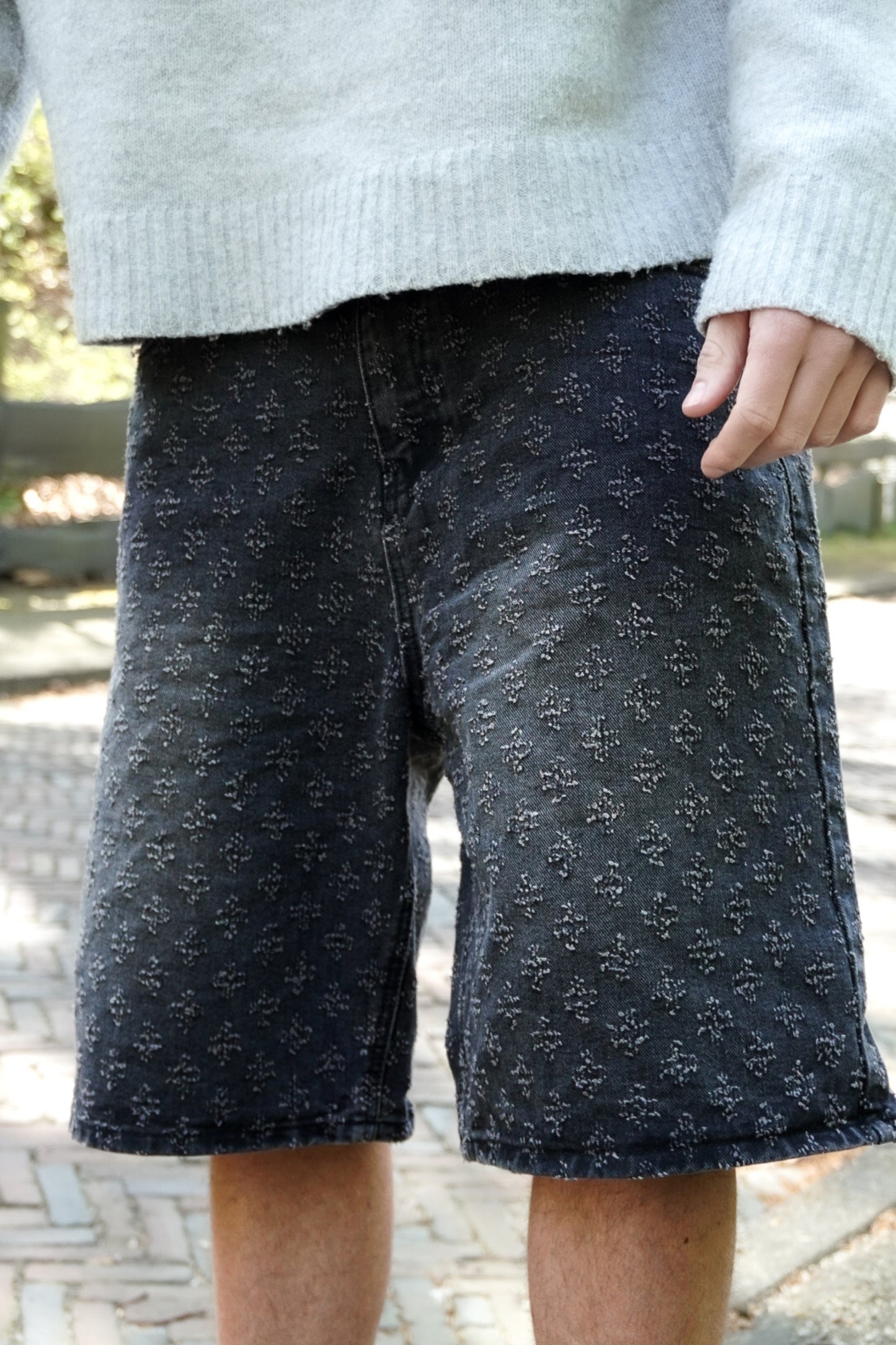 Billie Jeans Distressed Shorts - Billie Jeans - photo 4 of 9