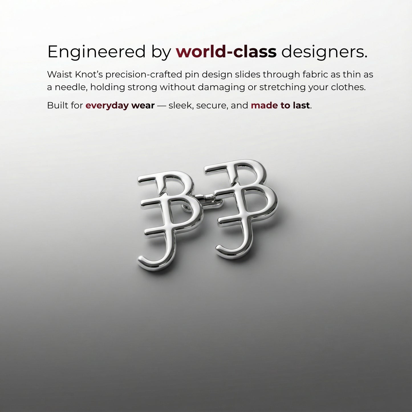Zilveren tailleknoop met 'BB'-ontwerp op een grijze achtergrond, met tekst over ontwerpers van wereldklasse en productkenmerken.