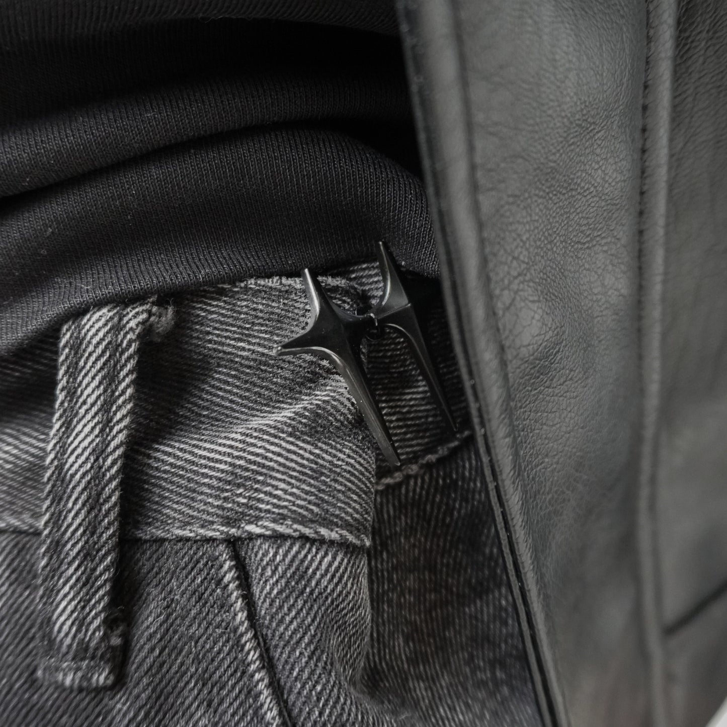 STELLAR WAIST KNOT