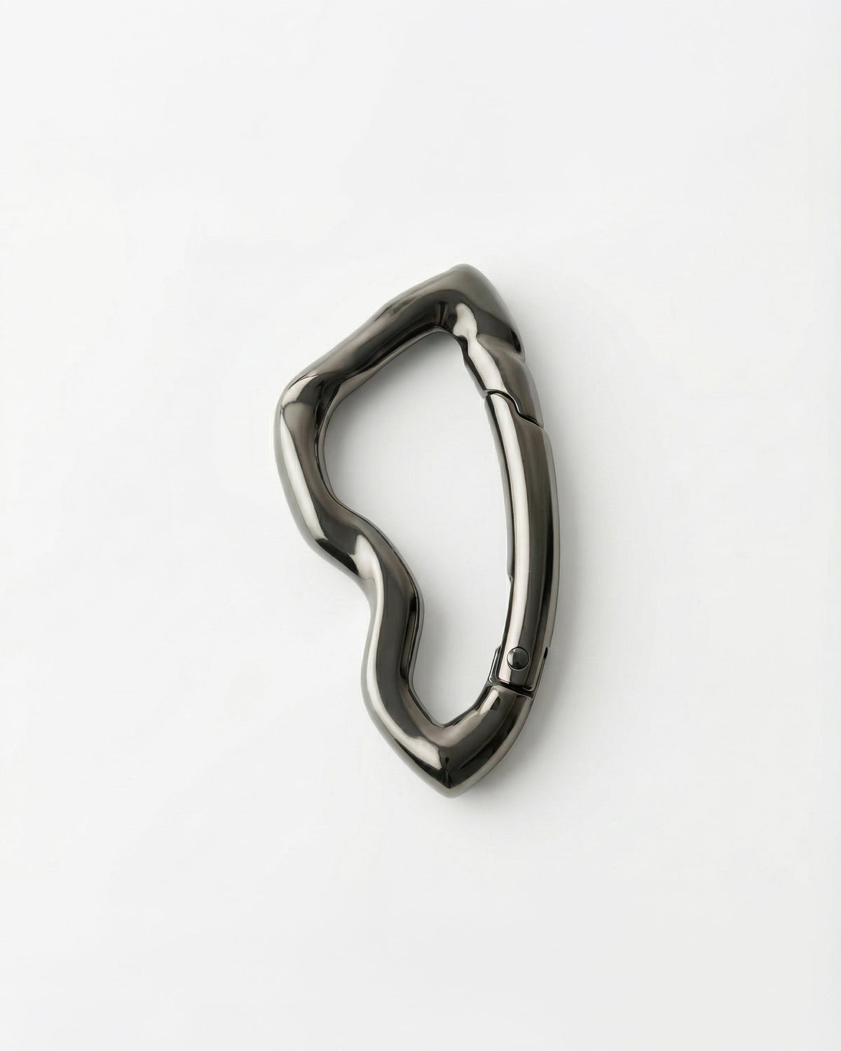Billie Carabiner Keychain in gunmetal black, wavy carabiner clip on a light background
