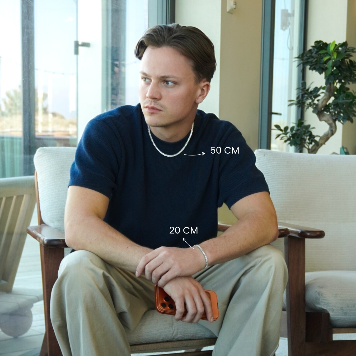 Chain 50 cm and bracelet 20 cm shown on a model